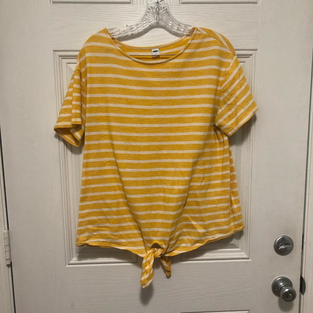 Old navy yellow and white stripped short sleeve